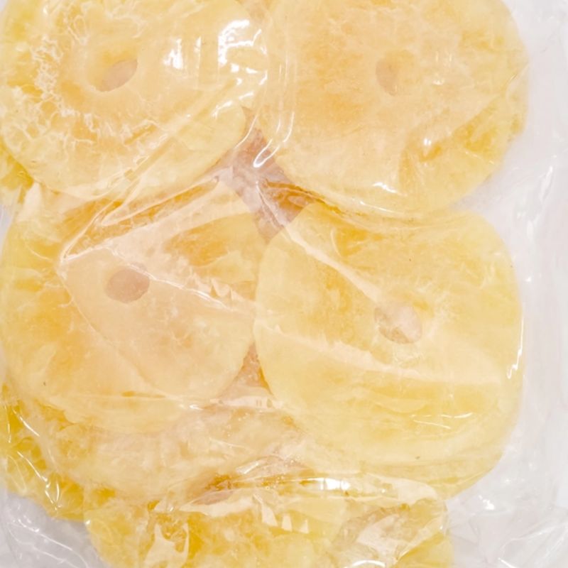 Pineapple (1kg)
